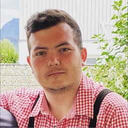 Stefan Weber