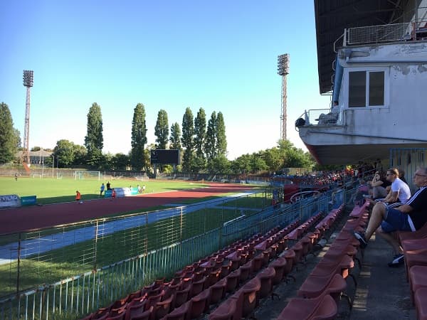 Béke téri Stadion