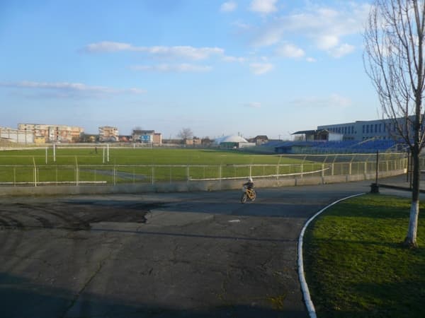 Stadionul Tineretului