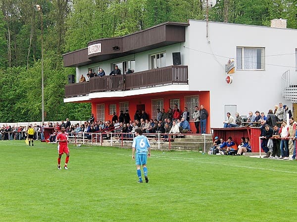 Hlavni stadion SK Sokol Brozany