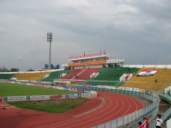 Sân vận động Long An