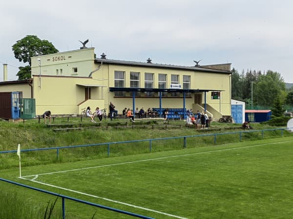 Fotbalovy stadion (Krimice)