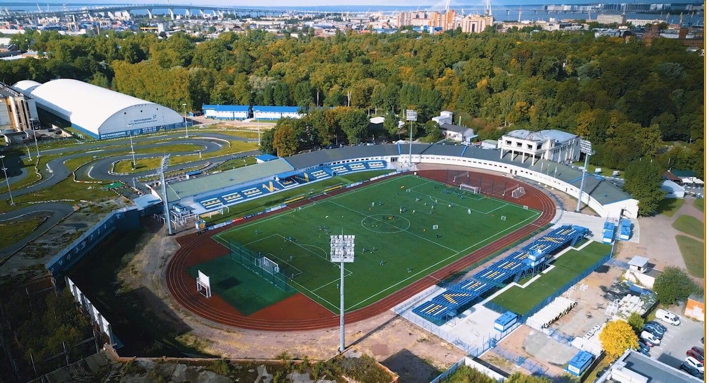 Stadion Kirovets Sankt-Peterburg