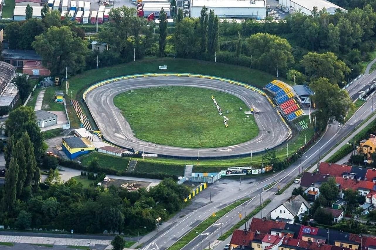 Stadion żużlowy (Kolejarz Opole)