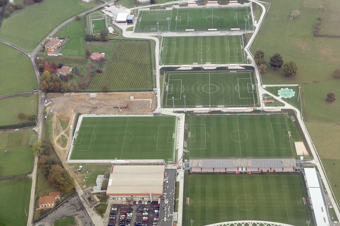 Instalaciones de Lezama Campo 2