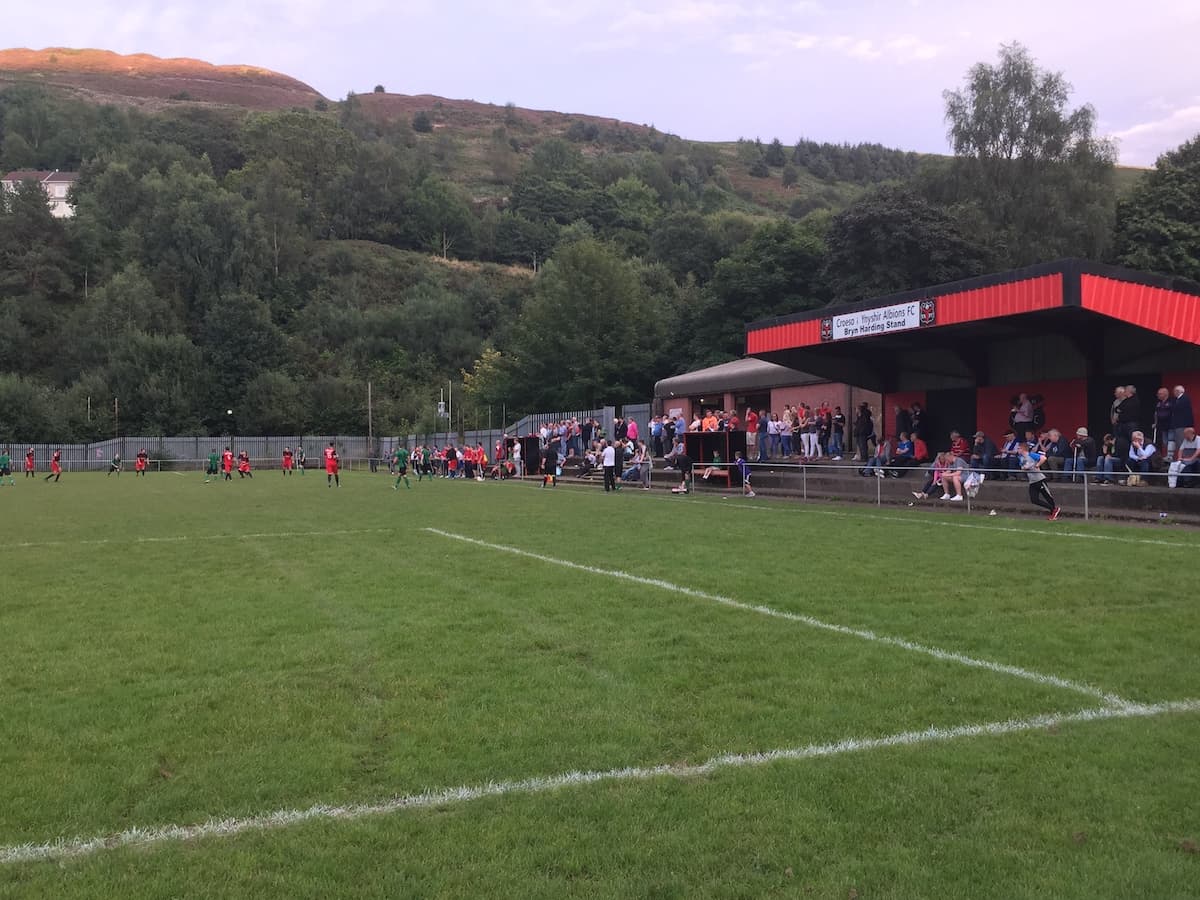 Ynyshir Oval