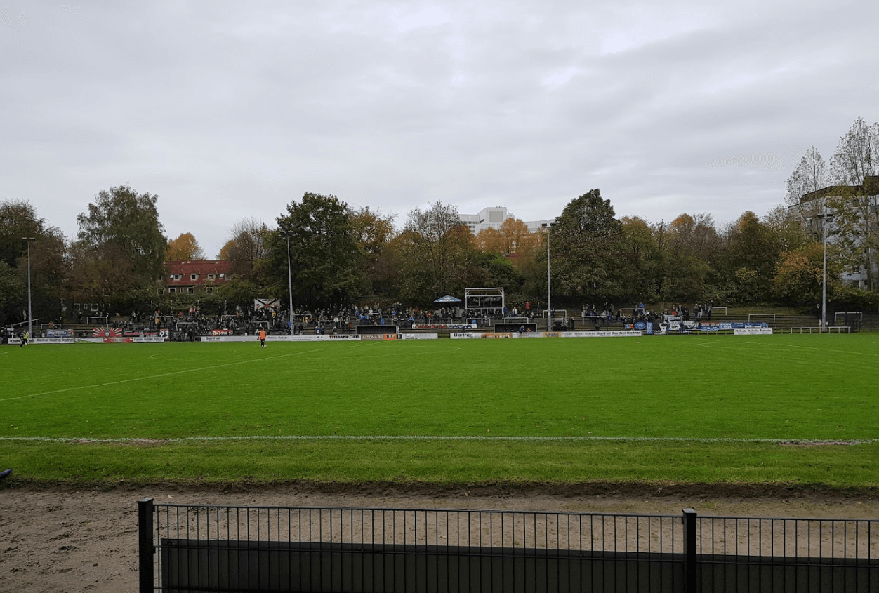 Adolf-Jäger-Kampfbahn