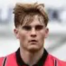 Nathan Lowe
