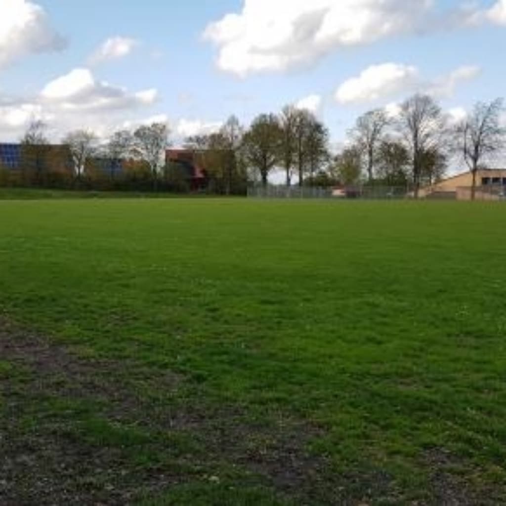 Schulsportplatz Pettendorf