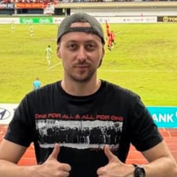 Max Nikulin