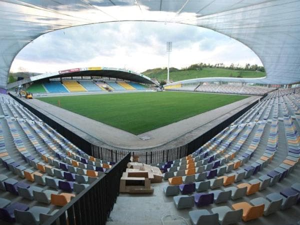 Stadion Ljudski vrt