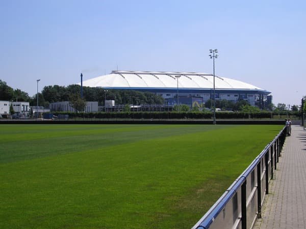 Sportanlage Ernst-Kuzorra-Weg Rasenplatz 7