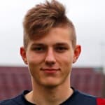 A. Benedyczak