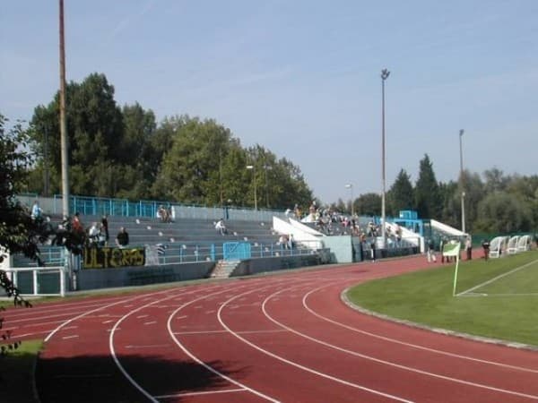 Complexe Sportif Stadium 2