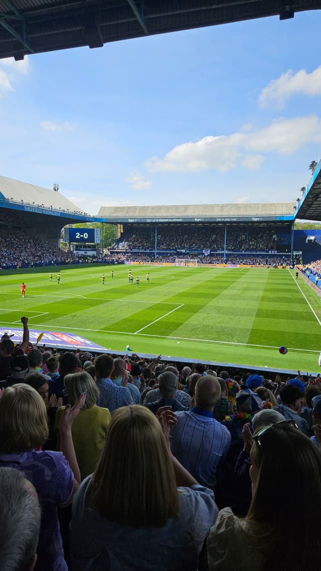 Sheffield Wednesday v West Bromwich — fan photo