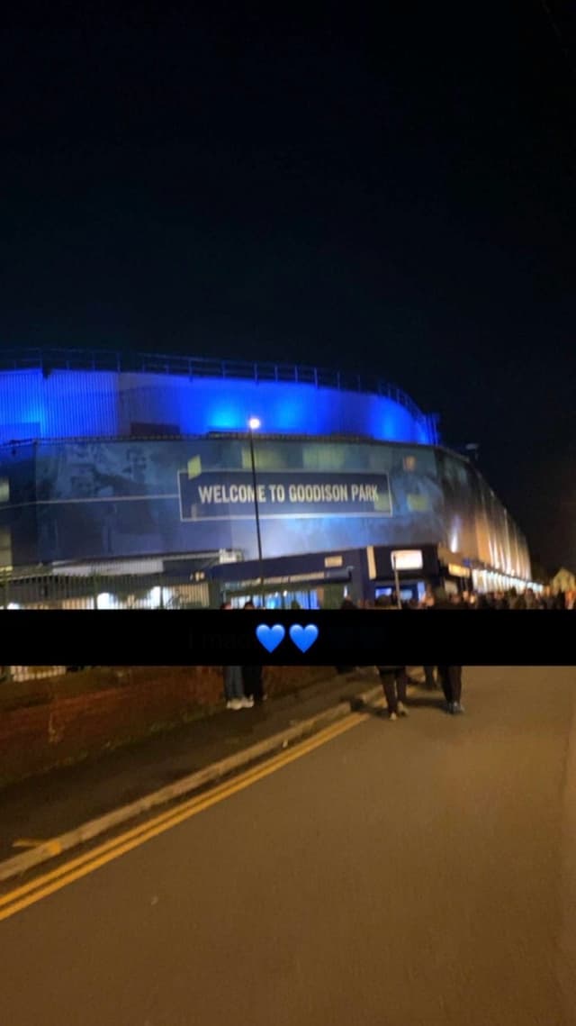 Everton v Burnley — fan photo