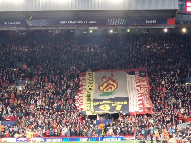 Liverpool v PSG — fan photo
