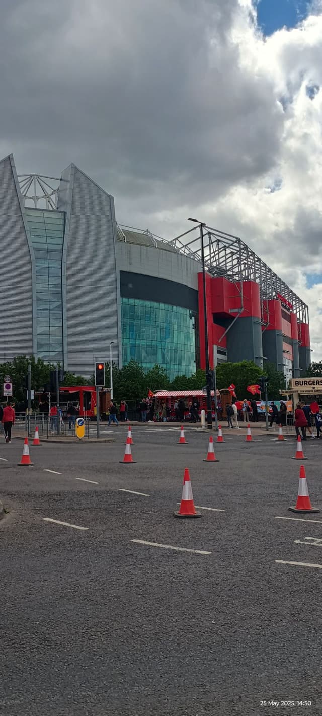 Manchester United v Aston Villa — fan photo